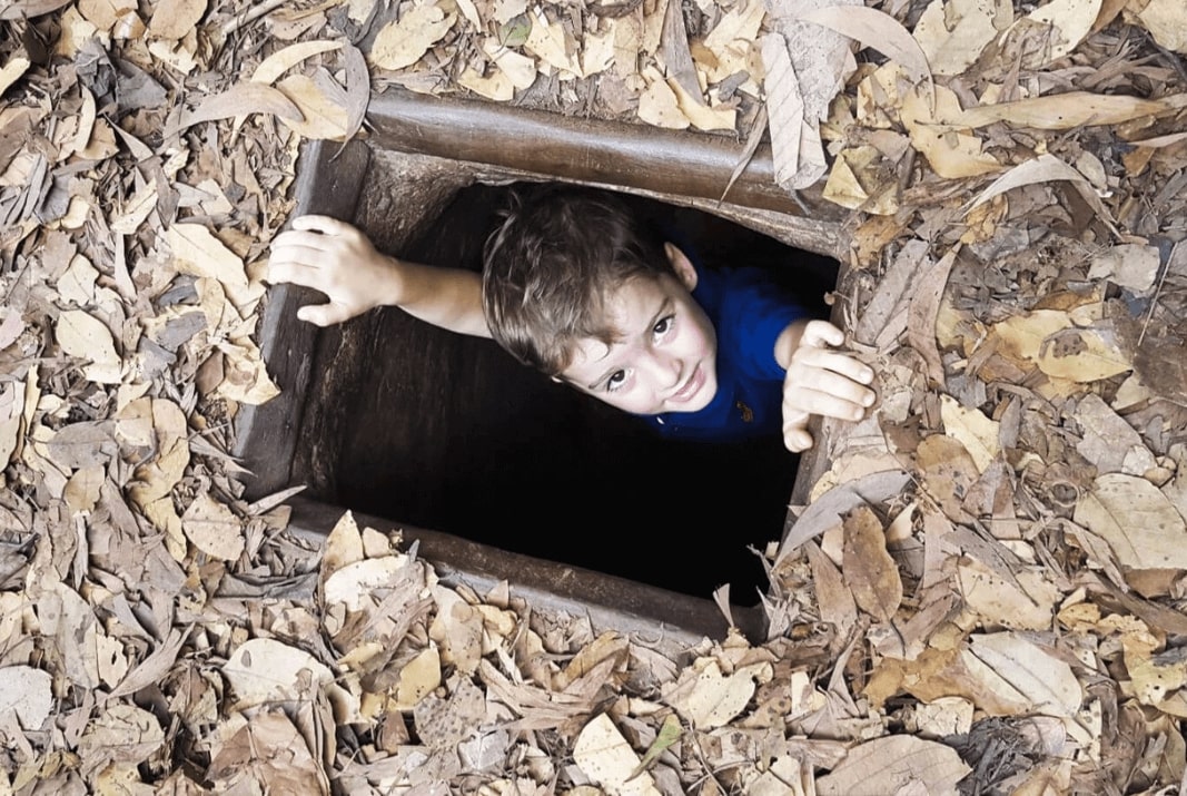 Half Day Morning Cu Chi Tunnels Speedboat Tour with Village Lunch